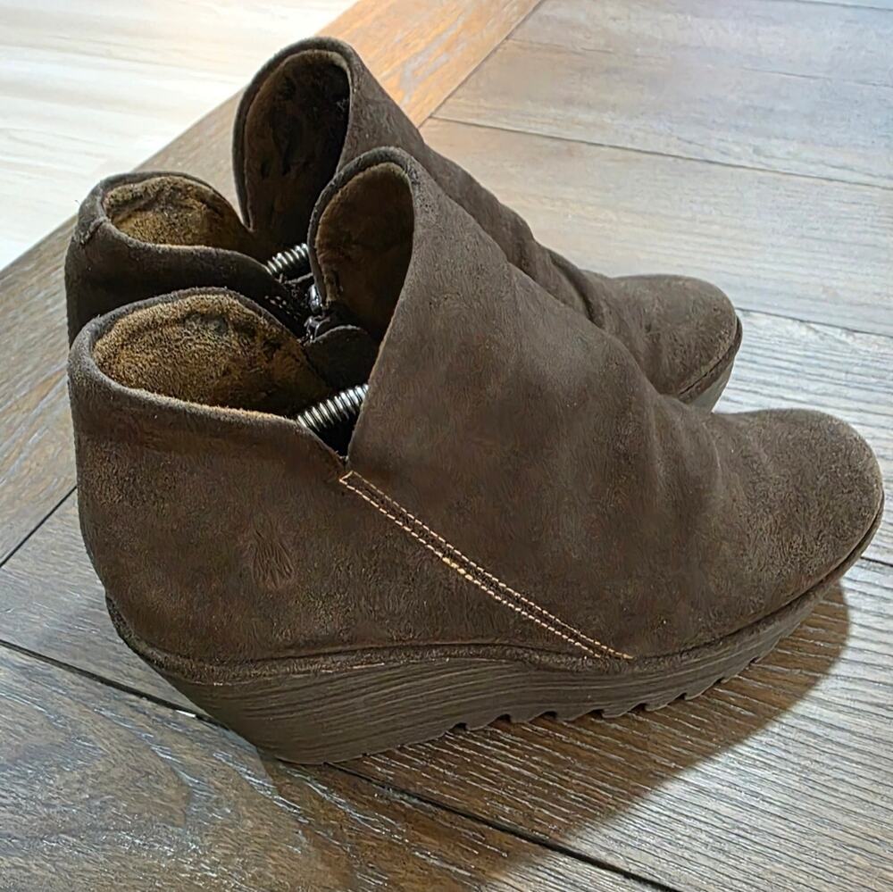 Fly London Yip Ankle Wedge Boot, Women's Size EU 39, US 8.5
